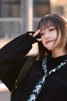 他缓慢而有力的撞着全文
